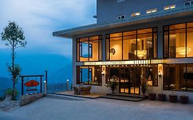 Udaan Hotel Pine Crest, Pelling